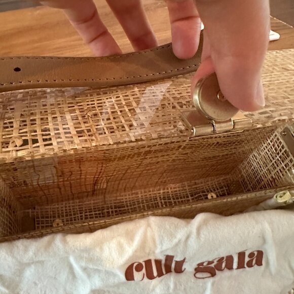 Brand new Cult Gaia bag Arezoo Acrylic straw purse - Picture 4 of 5